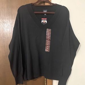 Gap women’s v neck sweater